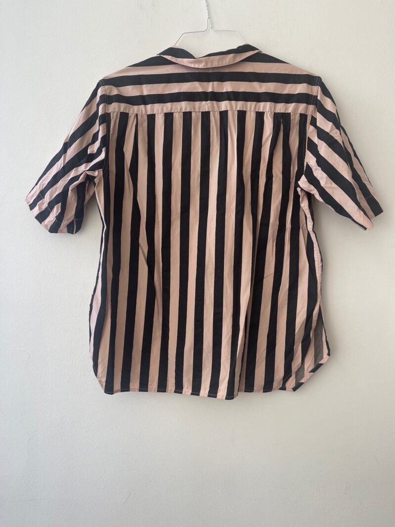 חולצת פסים יוניקלו יוניקלו – Uniqlo יד שנייה בנמיז - Nemyz