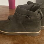 מגפונים ugg UGG - אג יד שנייה בנמיז - Nemyz