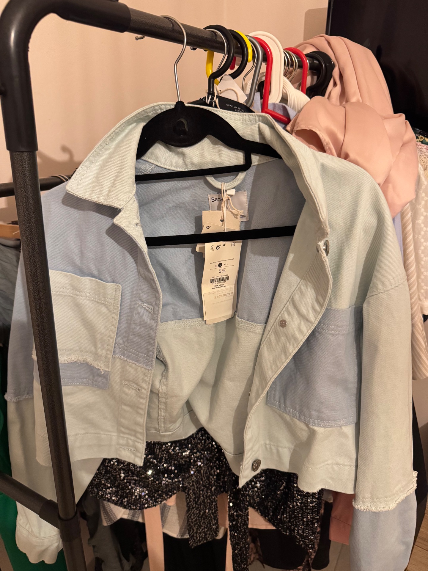 ג׳קט ג׳ינס Bershka – ברשקה יד שנייה בנמיז - Nemyz