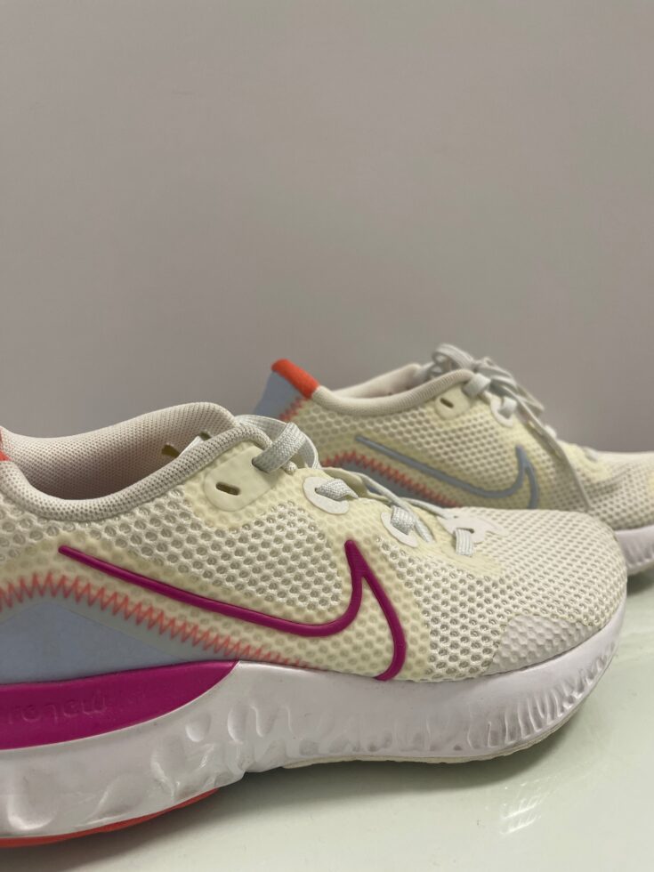 נעלי ספורט נייק Nike - נייקי יד שנייה בנמיז - Nemyz