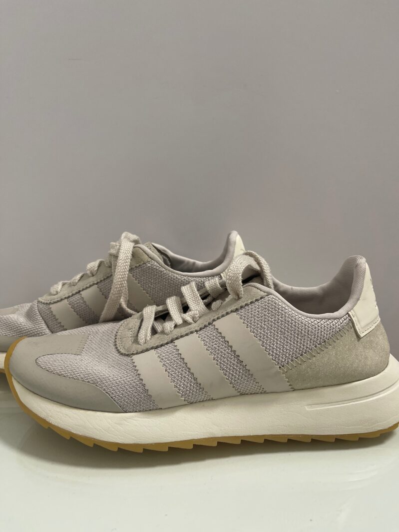נעלי ספורט אדידס Adidas – אדידס יד שנייה בנמיז - Nemyz