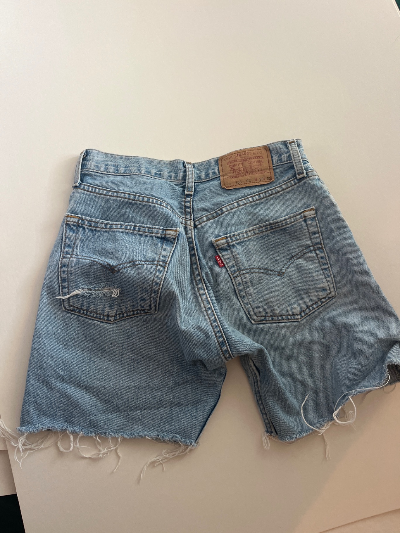 גינס ליוויס וינטג Levi's - ליווייס יד שנייה בנמיז - Nemyz