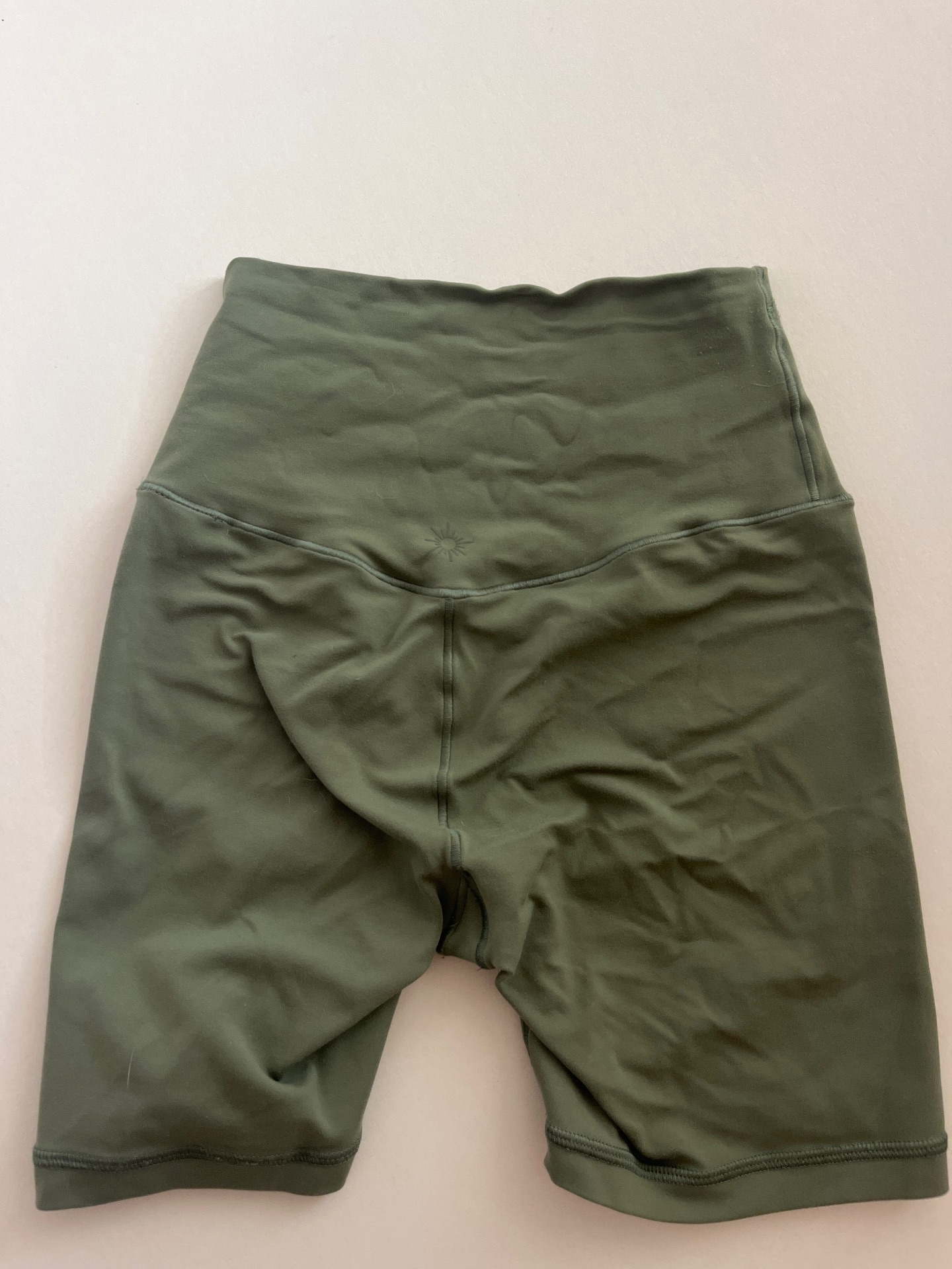 טייץ ירוק זית ארי American Eagle – אמריקן איגל יד שנייה בנמיז - Nemyz