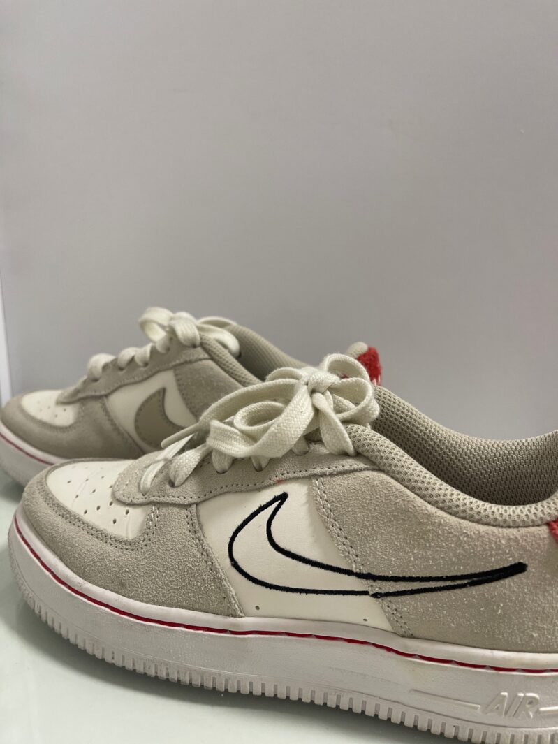 סניקרס של נייק Nike - נייקי יד שנייה בנמיז - Nemyz