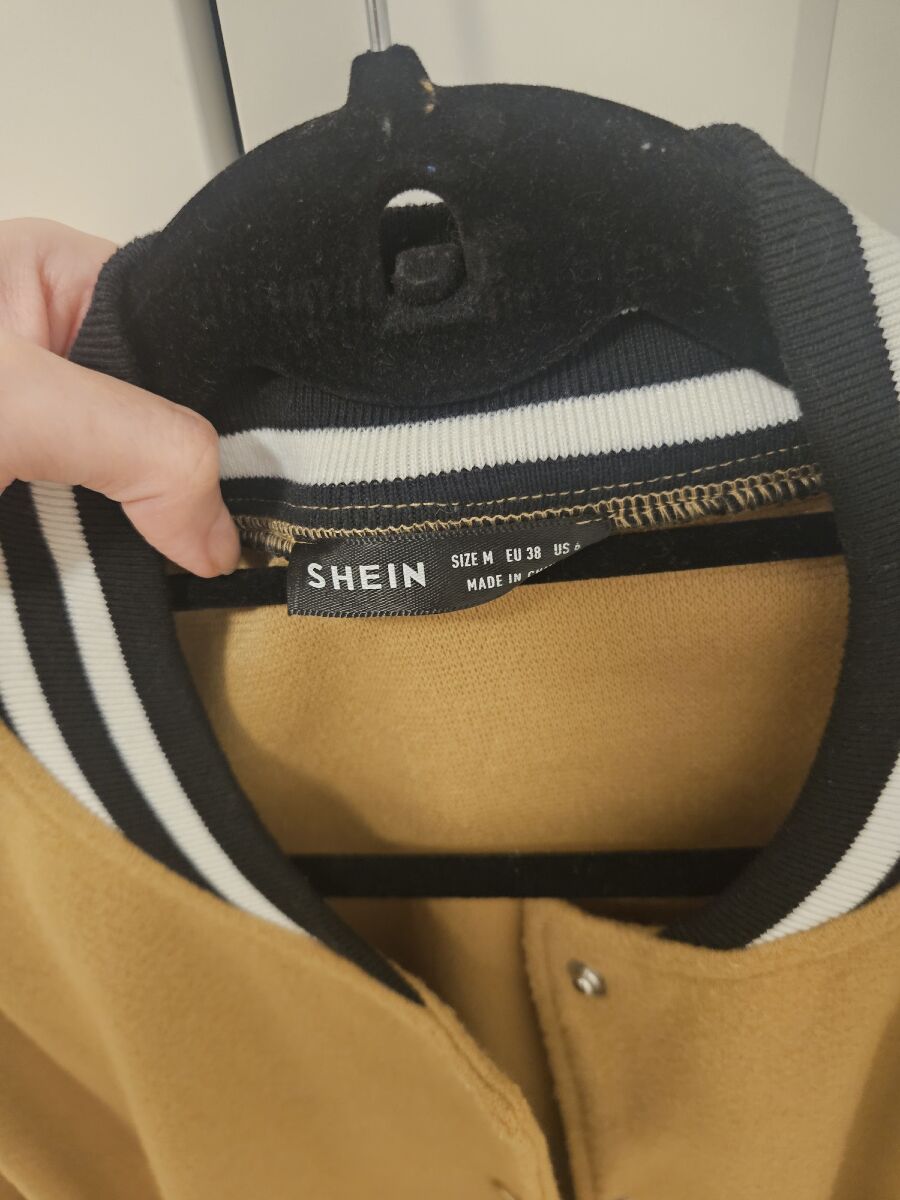 1000317426
