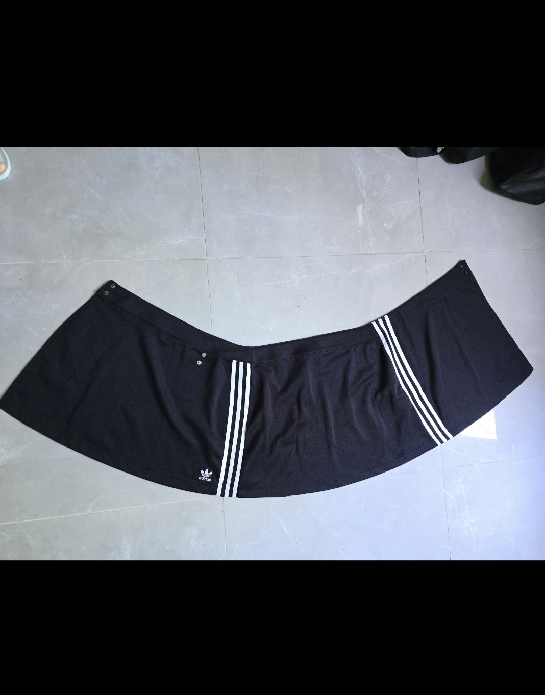 חצאית Adidas – אדידס יד שנייה בנמיז - Nemyz