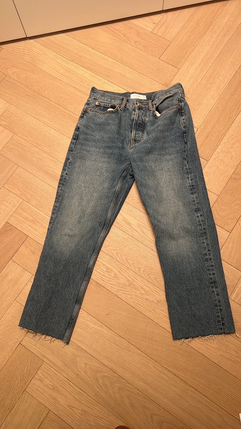 ג׳ינס כחול topshop Topshop-טופ שופ יד שנייה בנמיז - Nemyz