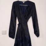 שמלת מעטפת של H&M H&M - אייץ' אנד אם יד שנייה בנמיז - Nemyz