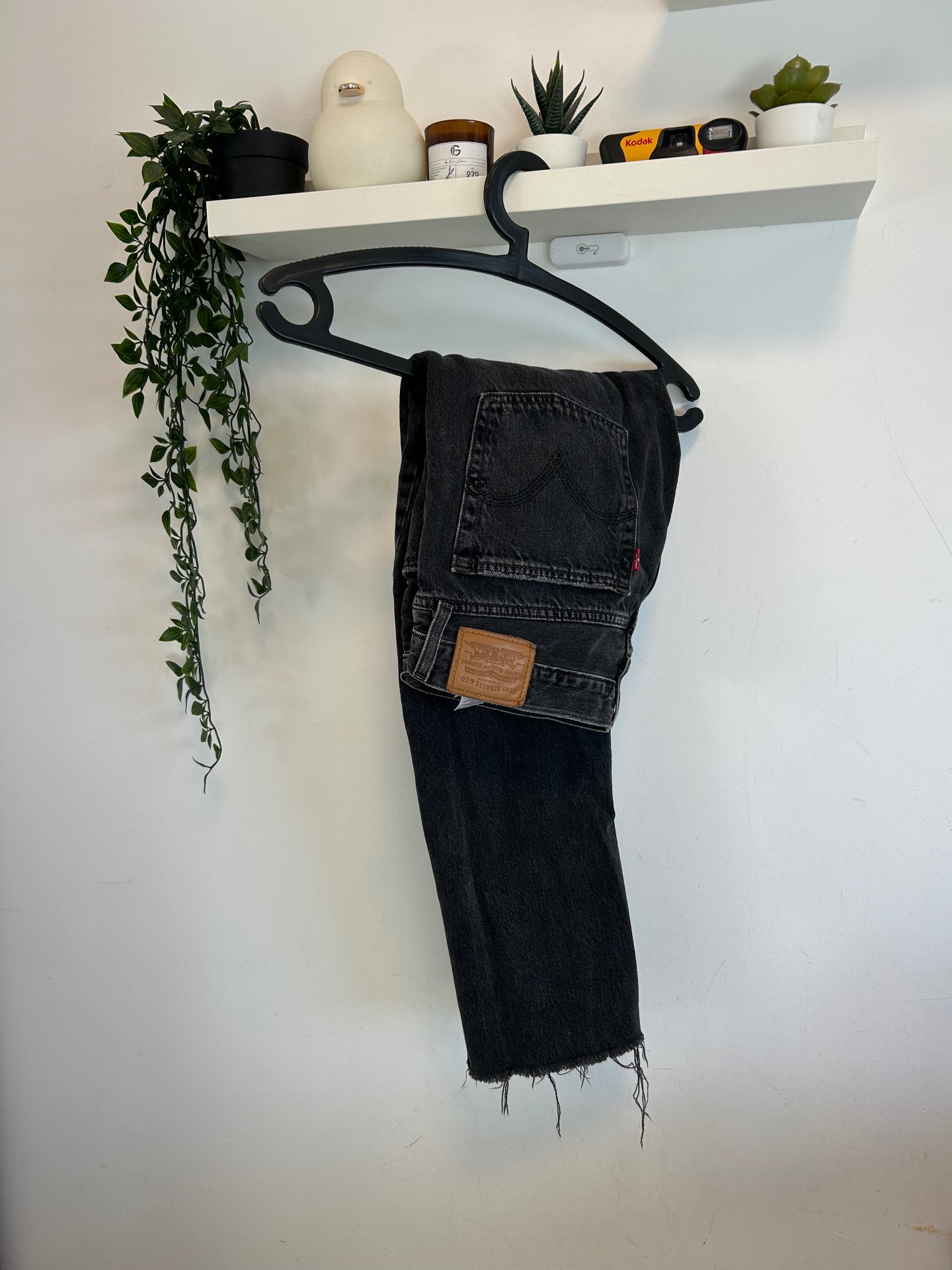 וודג׳י סטרייט ליוויס Levi's - ליווייס יד שנייה בנמיז - Nemyz