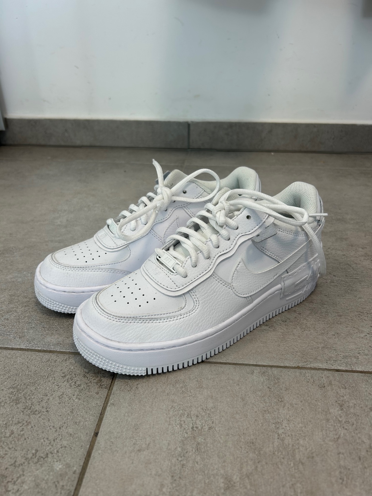 נעלי נייק אייר חדשות Nike - נייקי יד שנייה בנמיז - Nemyz