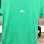 חולצה ירוקה ניו באלנ New Balance - ניו באלאנס יד שנייה בנמיז - Nemyz