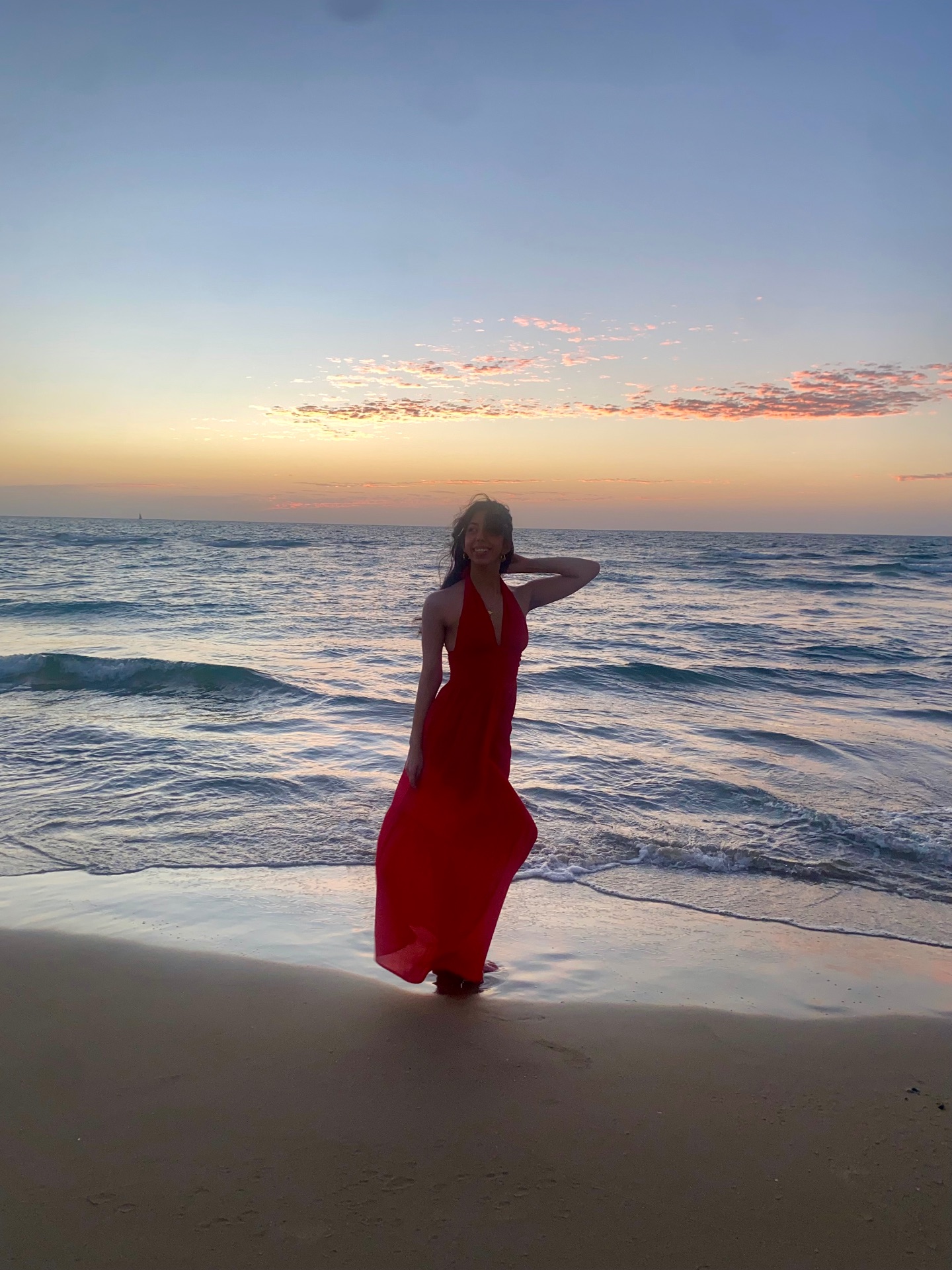שמלה Bershka – ברשקה יד שנייה בנמיז - Nemyz