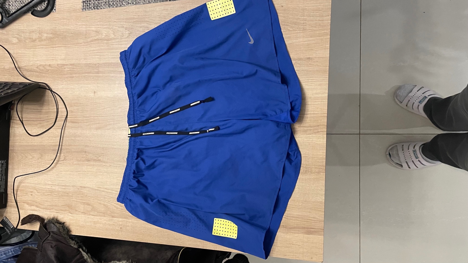 Nike, מכנסיים קצרים Nike - נייקי יד שנייה בנמיז - Nemyz