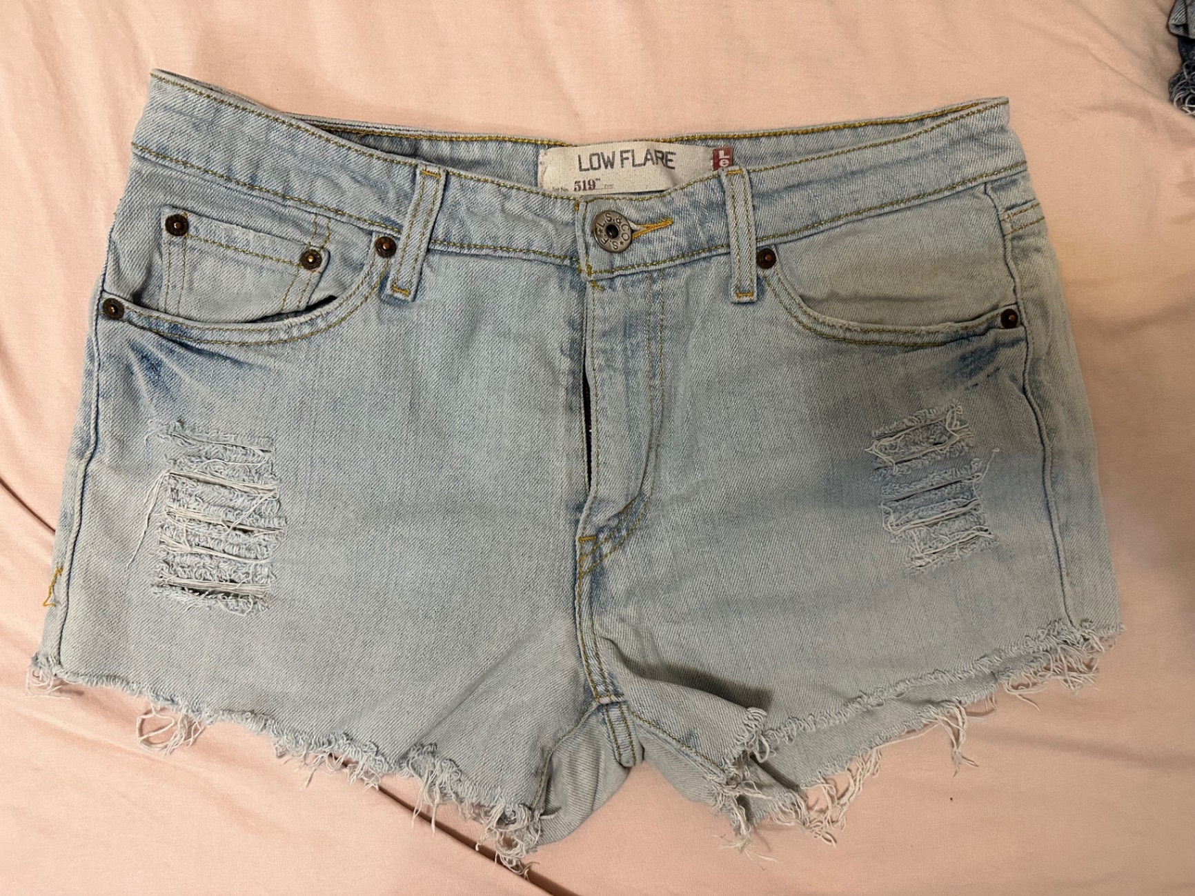 ג׳ינס קצר Levi’s Levi's - ליווייס יד שנייה בנמיז - Nemyz