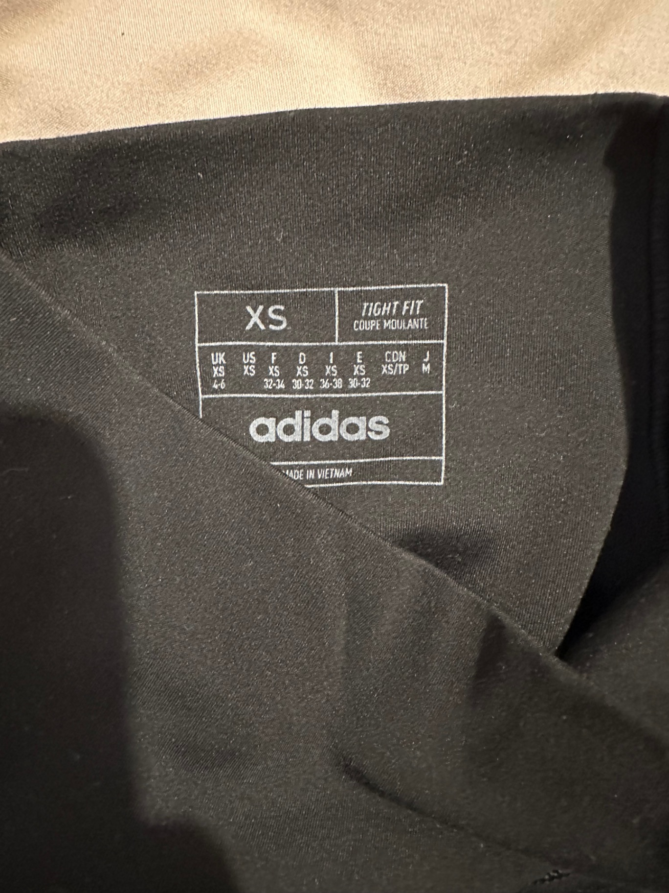 טייץ שחור ארוך Adidas – אדידס יד שנייה בנמיז - Nemyz