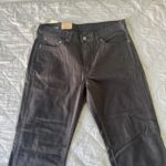 Levi’s ג׳ינס Levi's - ליווייס יד שנייה בנמיז - Nemyz