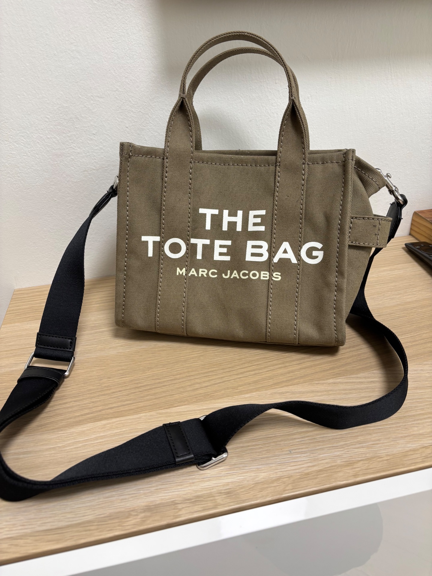 The Tote Bag – small Marc Jacobs - מארק ג'ייקובס יד שנייה בנמיז - Nemyz