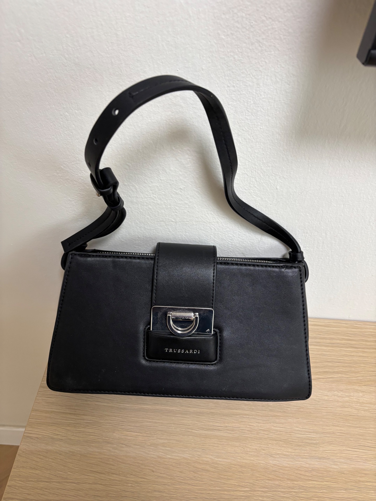 תיק כתף Trussardi Trussardi Jeans יד שנייה בנמיז - Nemyz