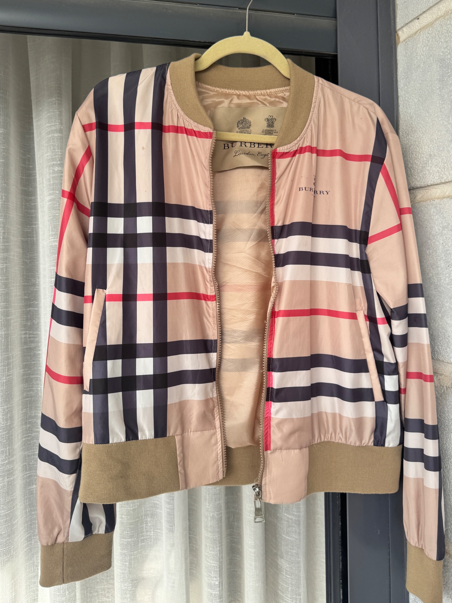 ג׳קט נילון ברברי Burberry – ברברי יד שנייה בנמיז - Nemyz