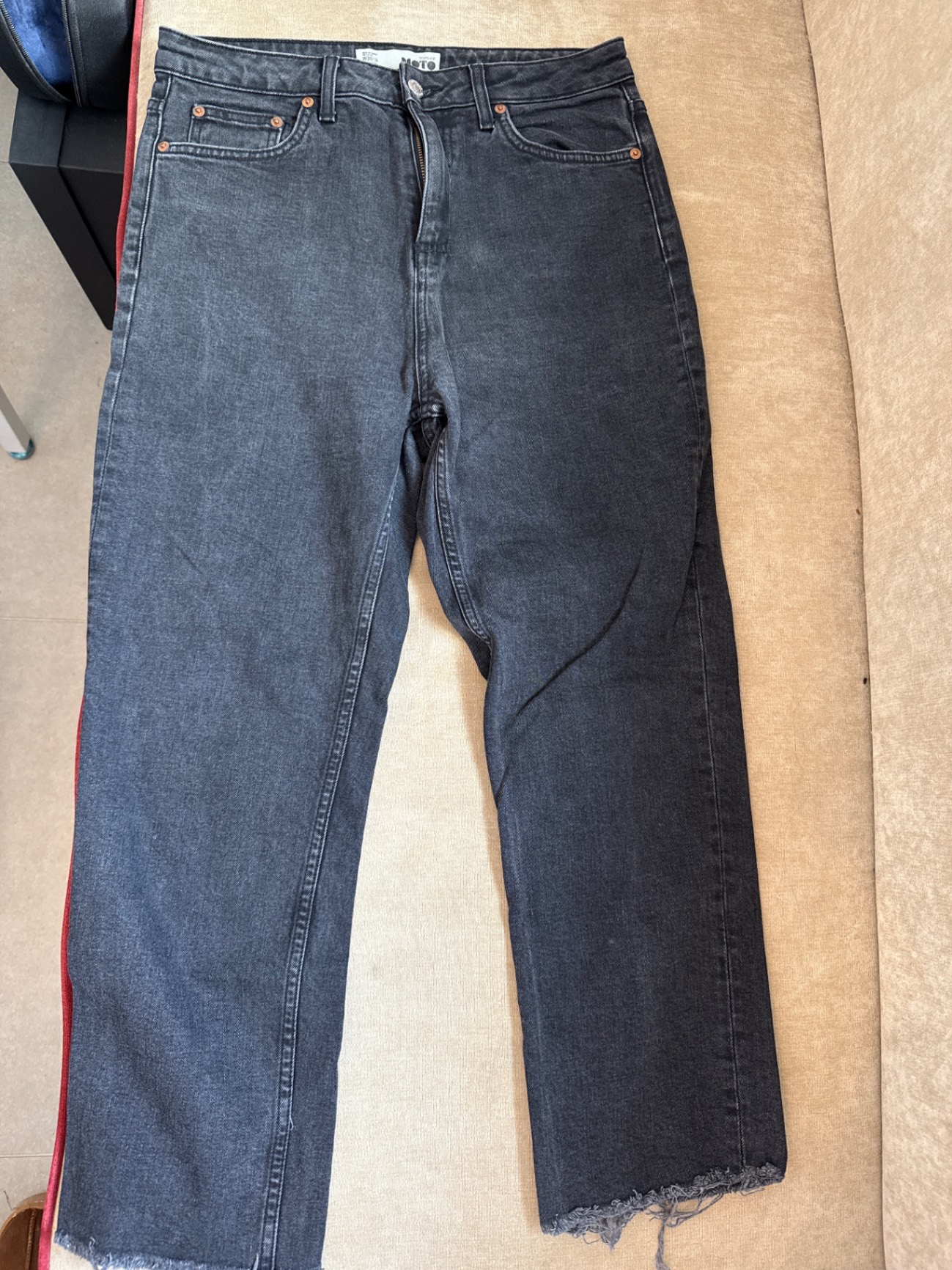 ג׳ינס שחור Topshop Topshop-טופ שופ יד שנייה בנמיז - Nemyz