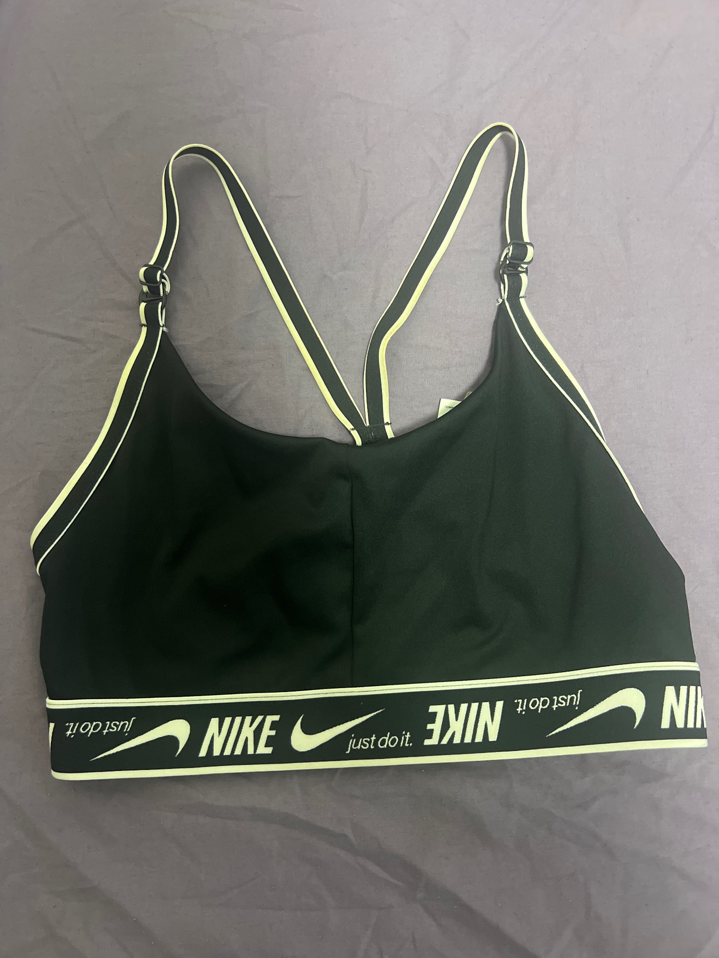 טופ נייק , L , חדש Nike - נייקי יד שנייה בנמיז - Nemyz