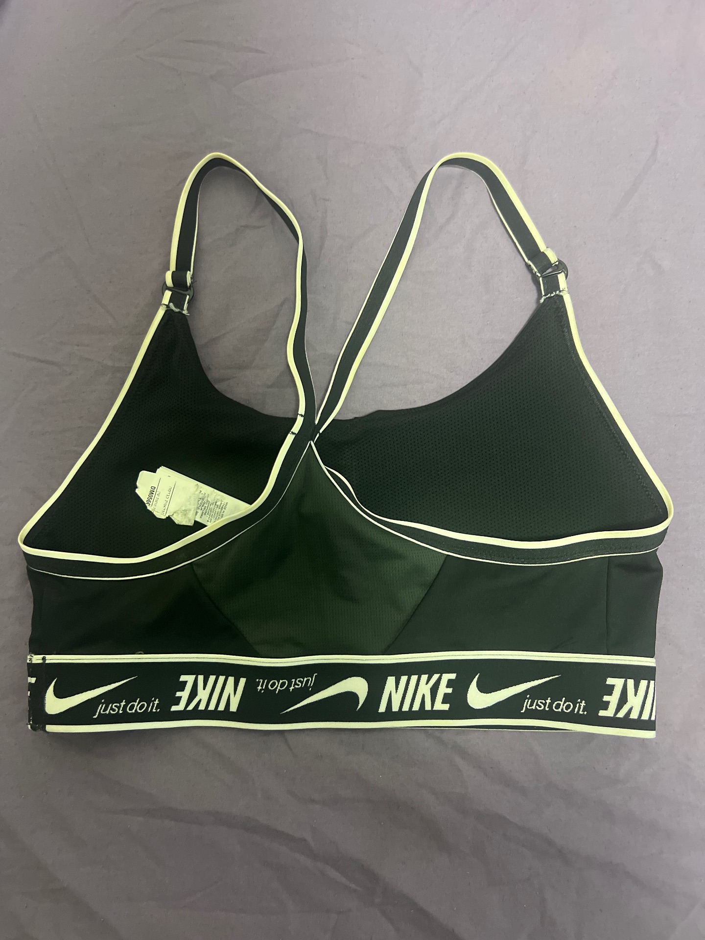טופ נייק , L , חדש Nike - נייקי יד שנייה בנמיז - Nemyz