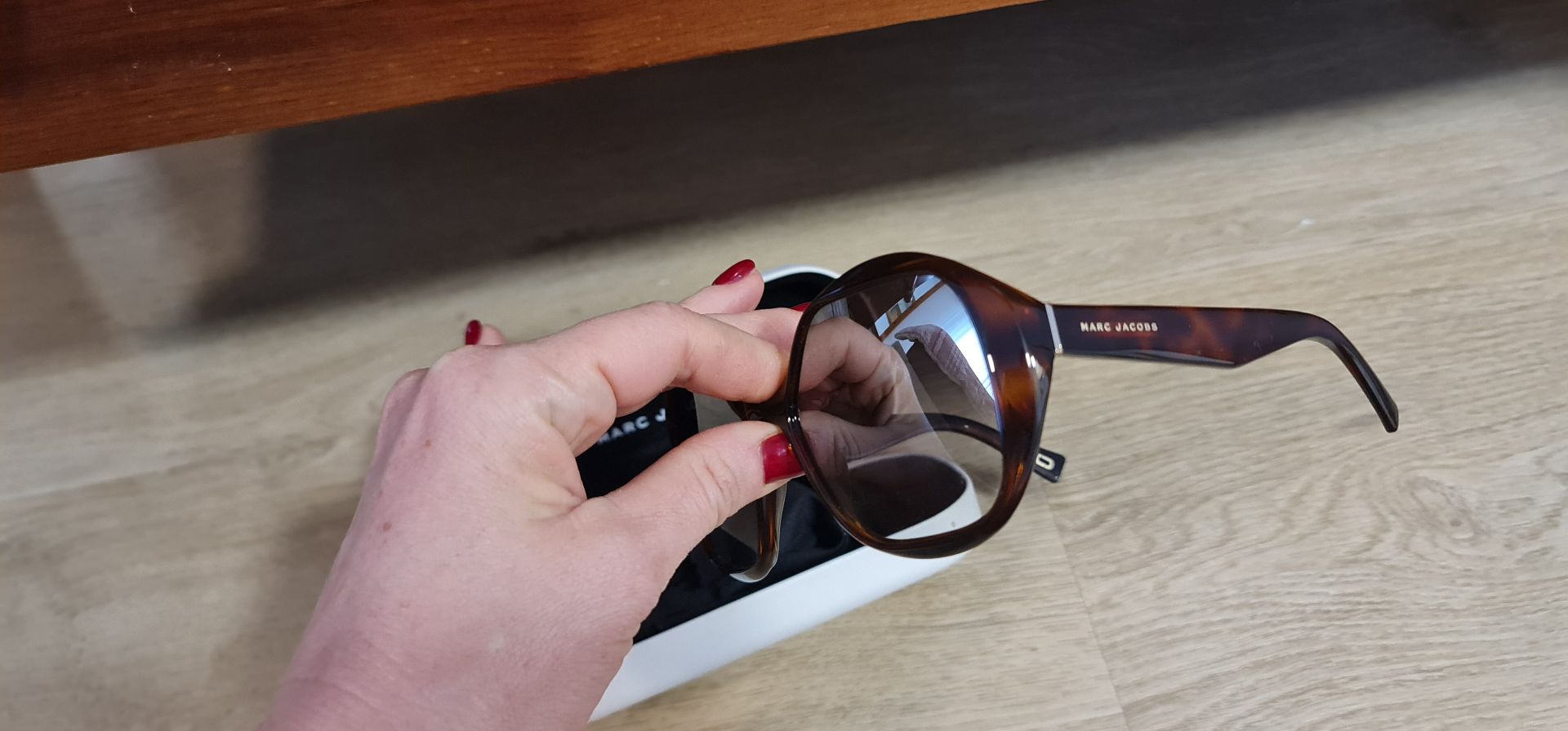 משקפי שמש מארק ג’ Marc Jacobs - מארק ג'ייקובס יד שנייה בנמיז - Nemyz