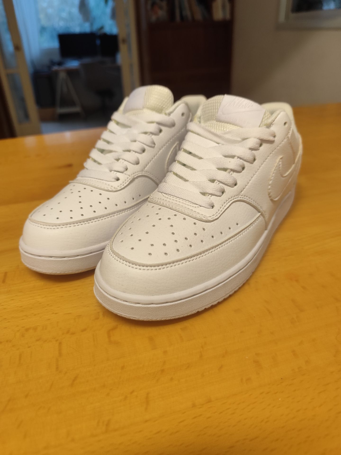 Nike Air force לבנות Nike - נייקי יד שנייה בנמיז - Nemyz