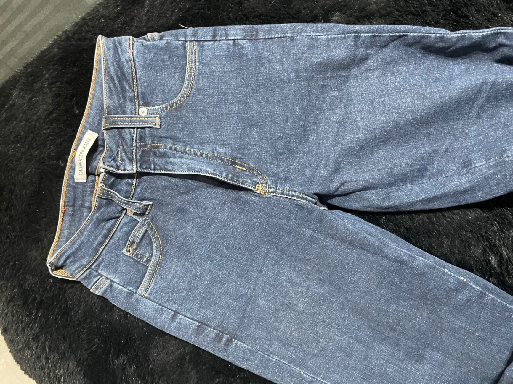 סקיני קלווין קליין Calvin Klein – קלווין קליין יד שנייה בנמיז - Nemyz