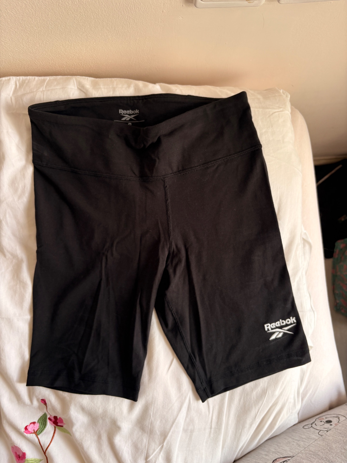 טייץ קצר reebok Reebok-רבוק יד שנייה בנמיז - Nemyz