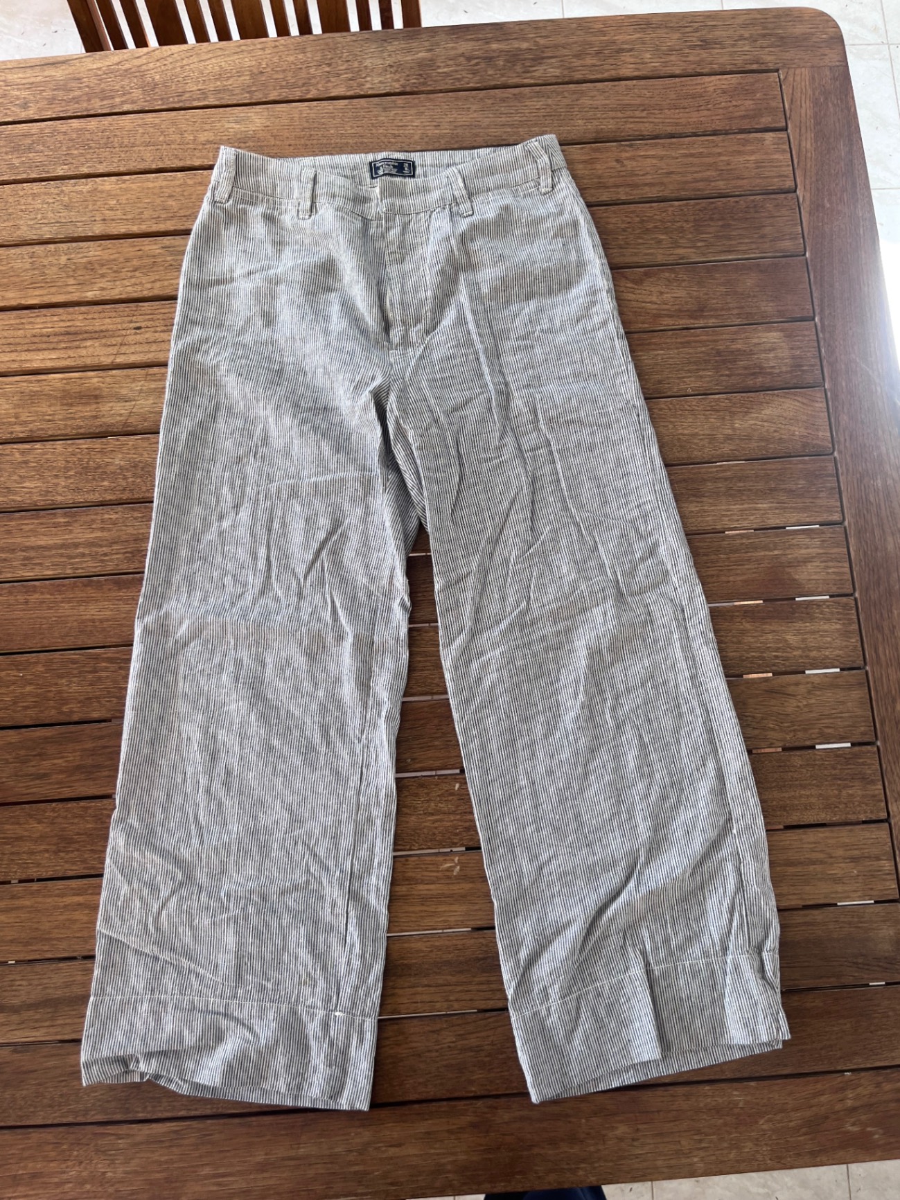 מכנס מתרחב אמברקומבי Abercrombie & Fitch – אברקרומבי אנד פיץ' יד שנייה בנמיז - Nemyz