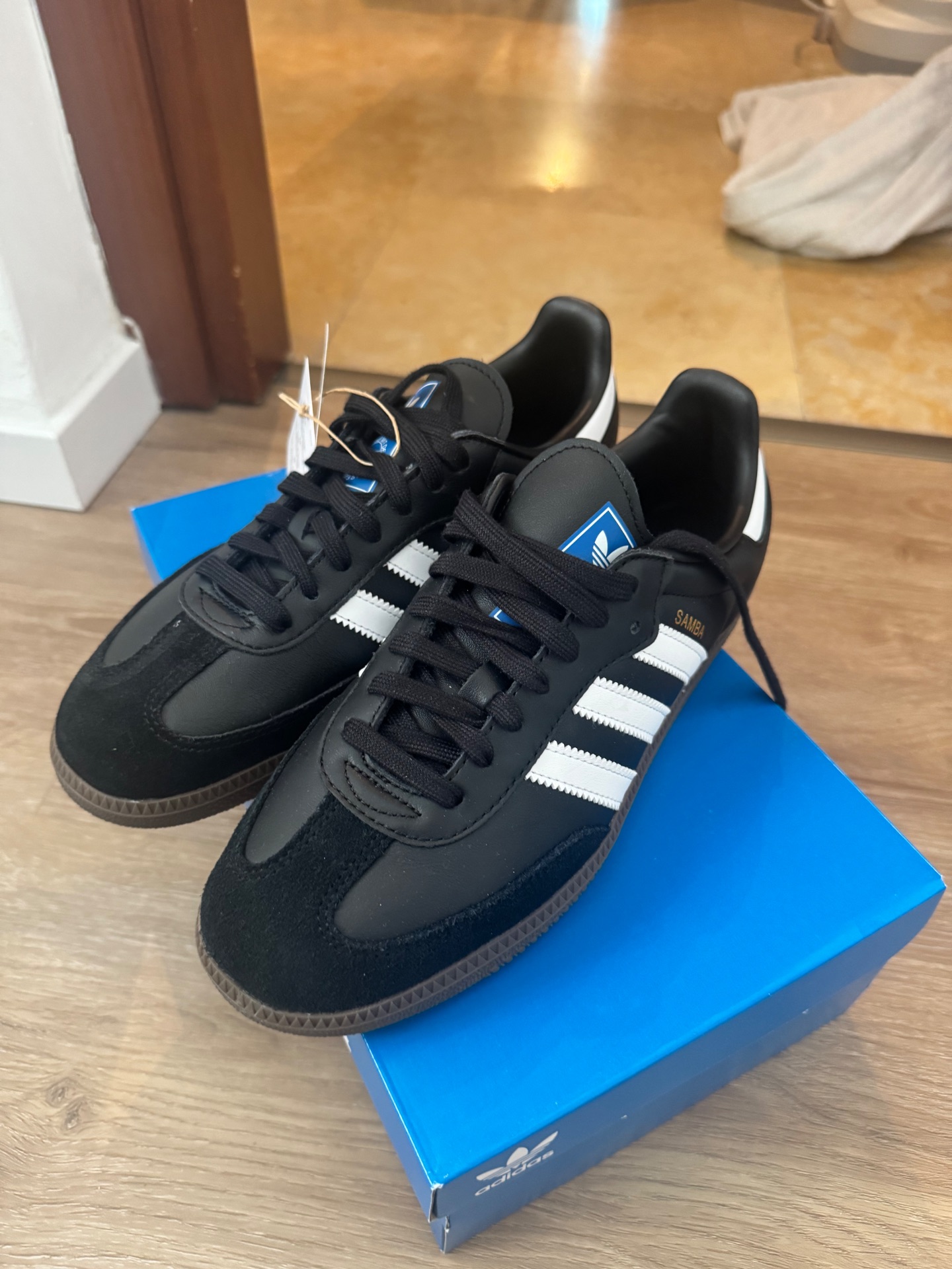 נעלי סמבה אדידס צבע Adidas – אדידס יד שנייה בנמיז - Nemyz