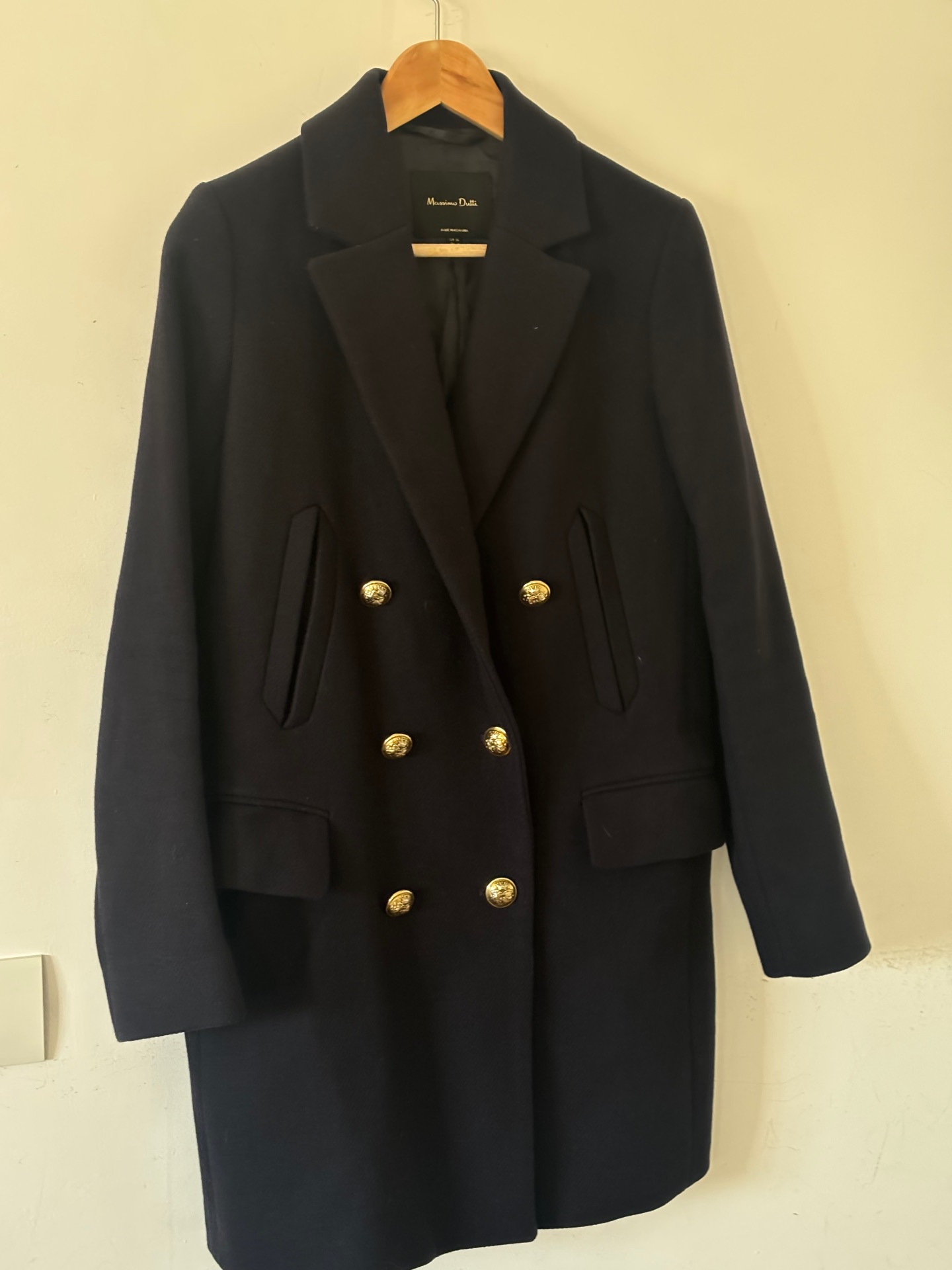 מעיל צמר מאסימו דוטי מסימו דוטי – Massimo Dutti יד שנייה בנמיז - Nemyz