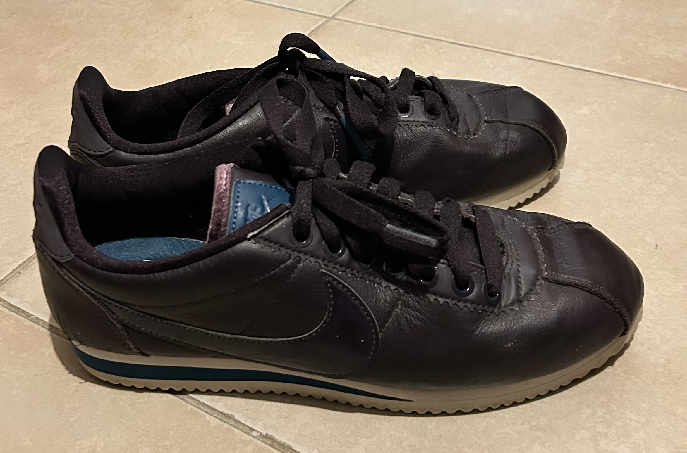 נייק קורטז בצבע חציל Nike - נייקי יד שנייה בנמיז - Nemyz