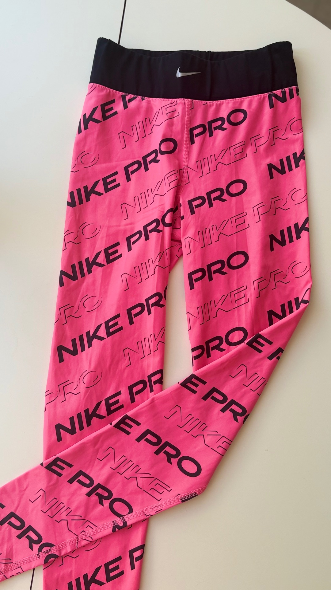 טייץ נייקי Nike - נייקי יד שנייה בנמיז - Nemyz