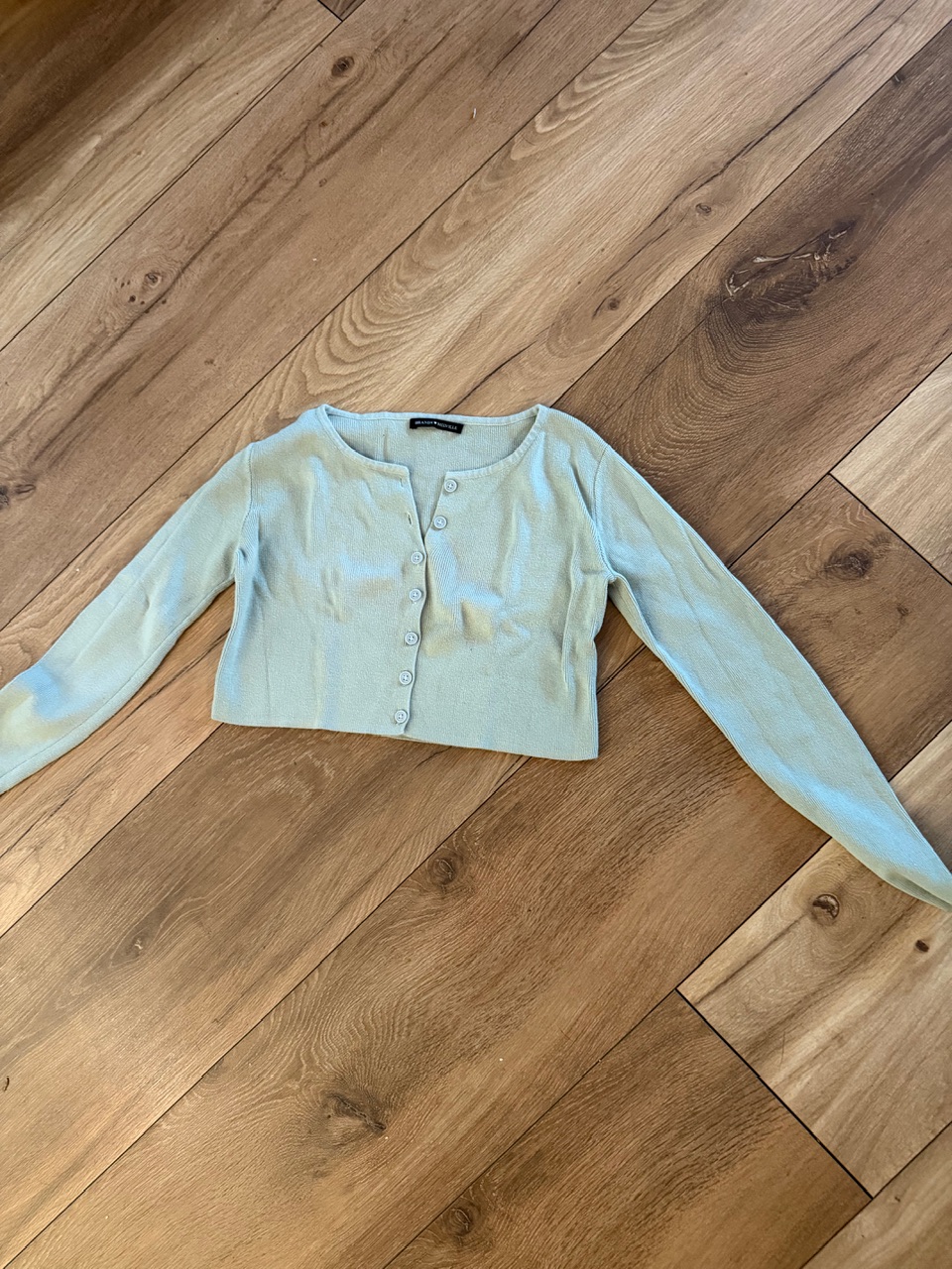 עליונית מנטה Brandy Melville יד שנייה בנמיז - Nemyz