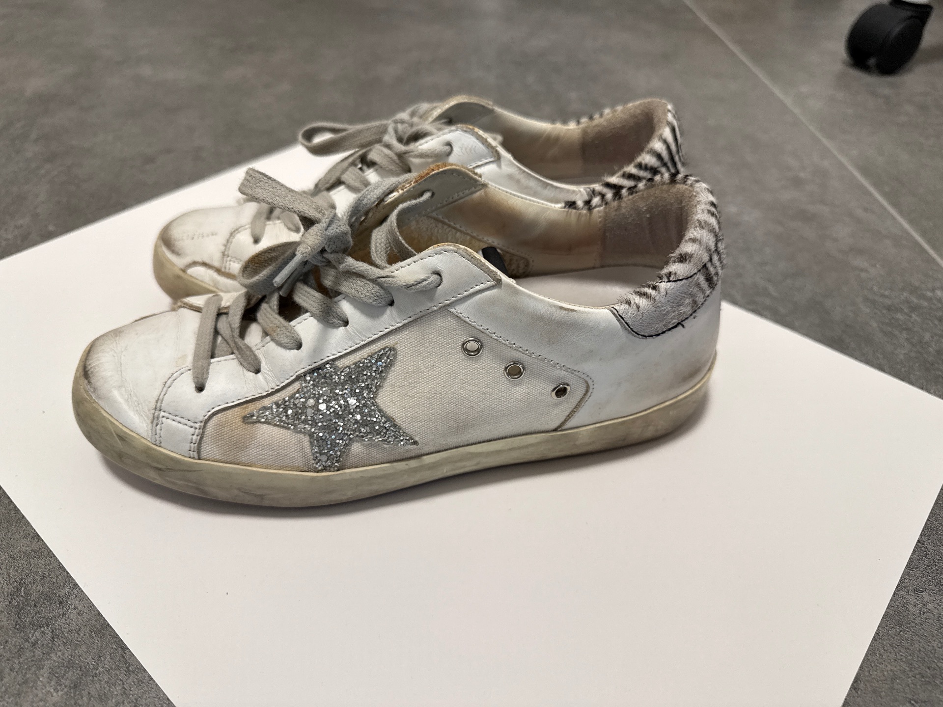 סניקרס גולדן גוס Golden goose יד שנייה בנמיז - Nemyz