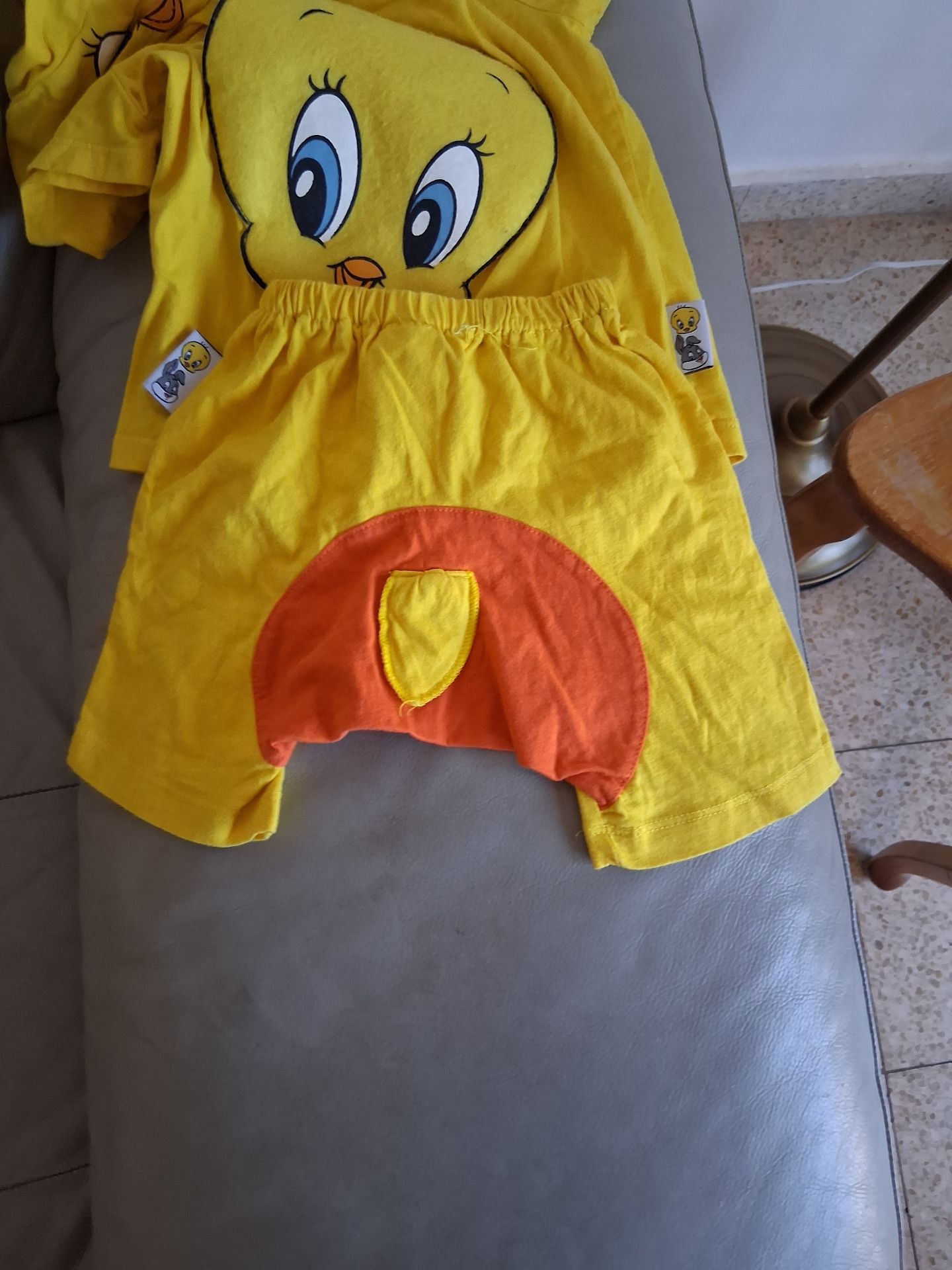 46298