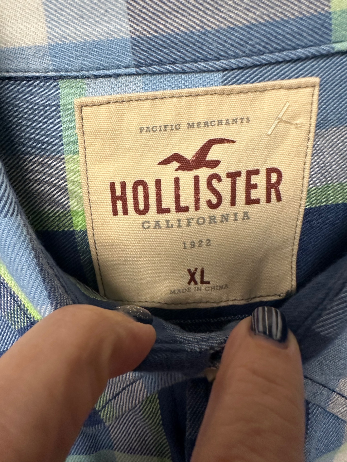 מכופתרת משובצת Hollister - הוליסטר יד שנייה בנמיז - Nemyz
