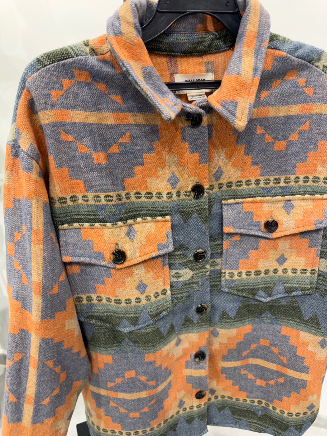 אובר שירט פול אנד בר Pull & Bear - פול אנד בר יד שנייה בנמיז - Nemyz
