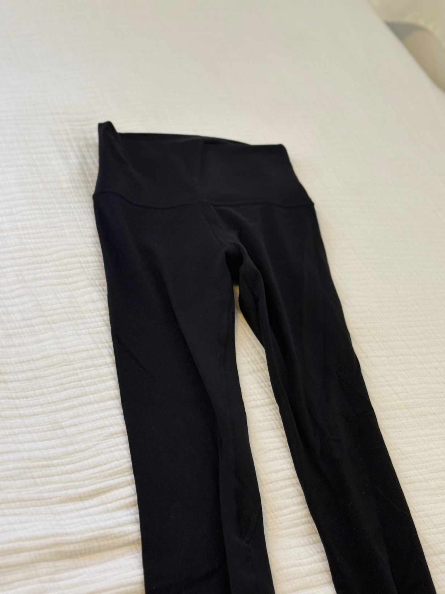 טייץ לולו למון שחור Lululemon - לולולמון יד שנייה בנמיז - Nemyz
