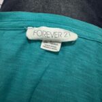 חולצת בייסיק Forever 21 - פוראבר 21 יד שנייה בנמיז - Nemyz