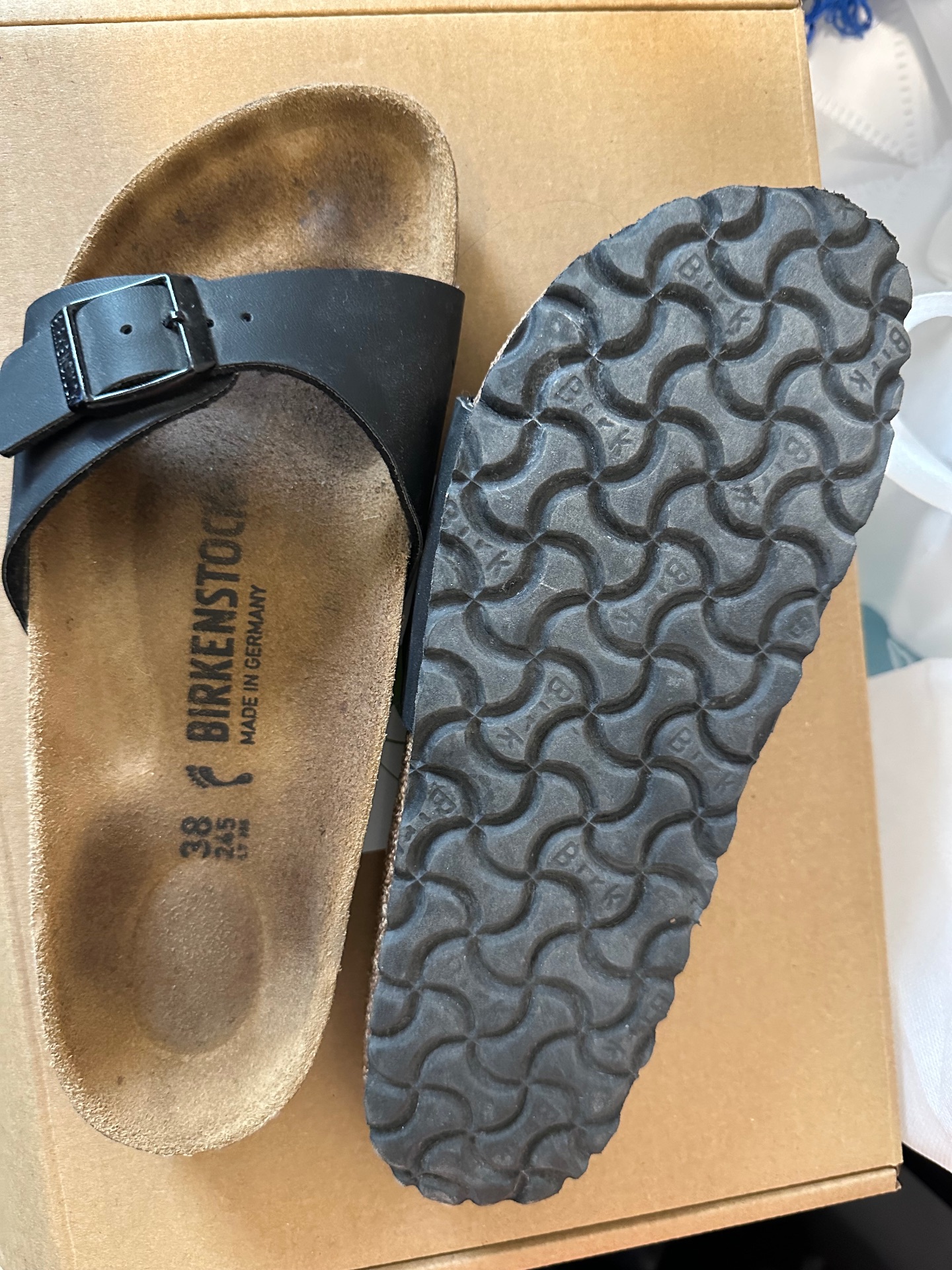 כפכף בירקנשטוק BIRKENSTOCK - בירקנשטוק יד שנייה בנמיז - Nemyz