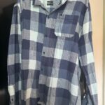 חולצת משבצות תכלת קוואקסילבר – Quiksilver יד שנייה בנמיז - Nemyz