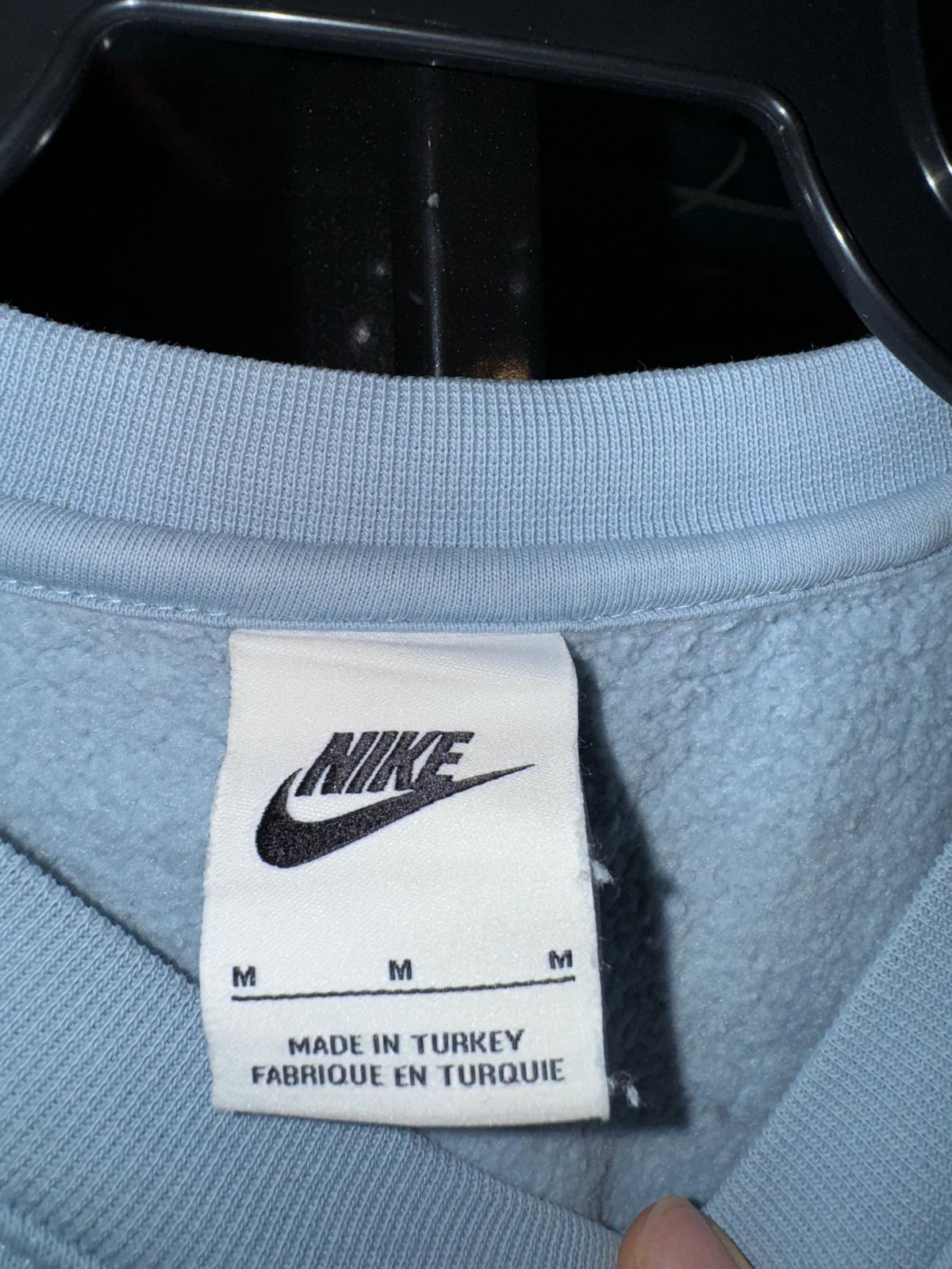סווצרט תכלת נייק Nike - נייקי יד שנייה בנמיז - Nemyz