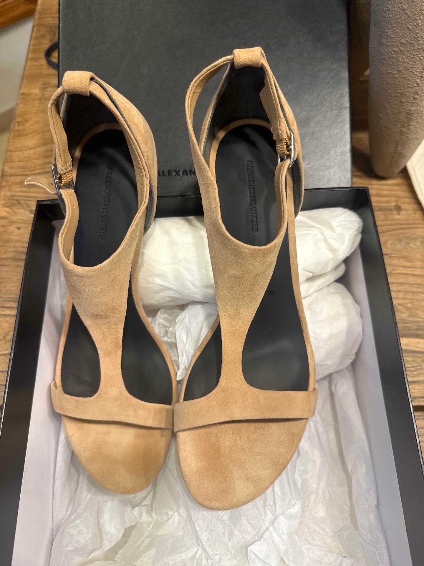 סנדל אלכסנדר וונג Alexander Wang יד שנייה בנמיז - Nemyz