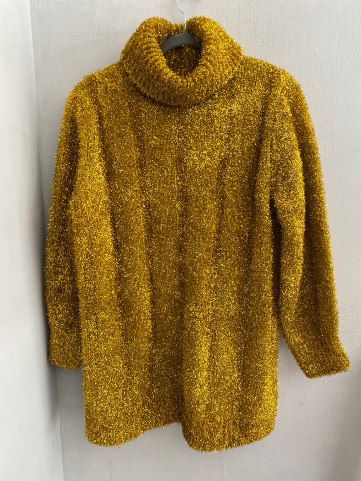 Image 200