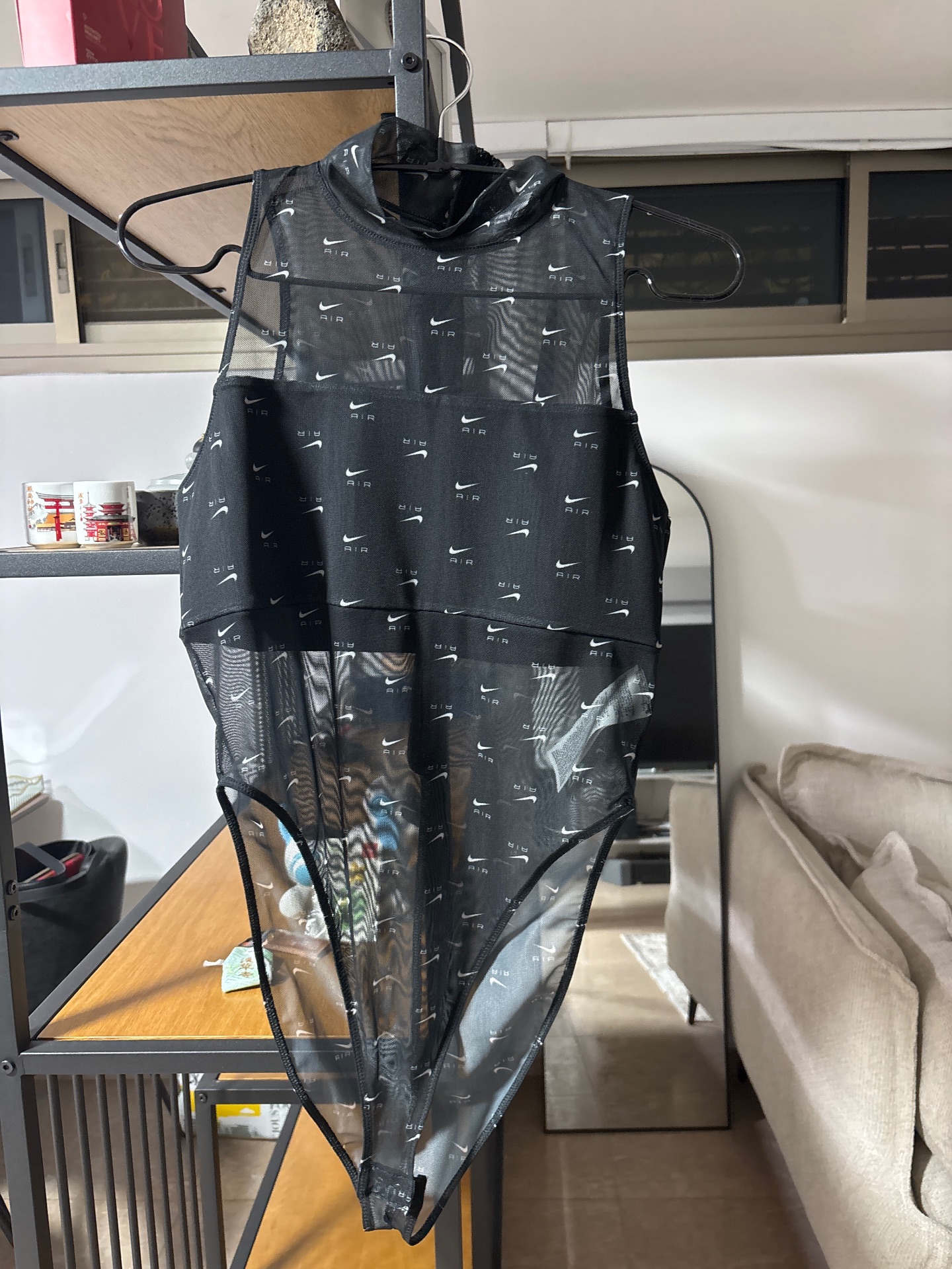 בגד גוף שקוף למחצהM Nike - נייקי יד שנייה בנמיז - Nemyz