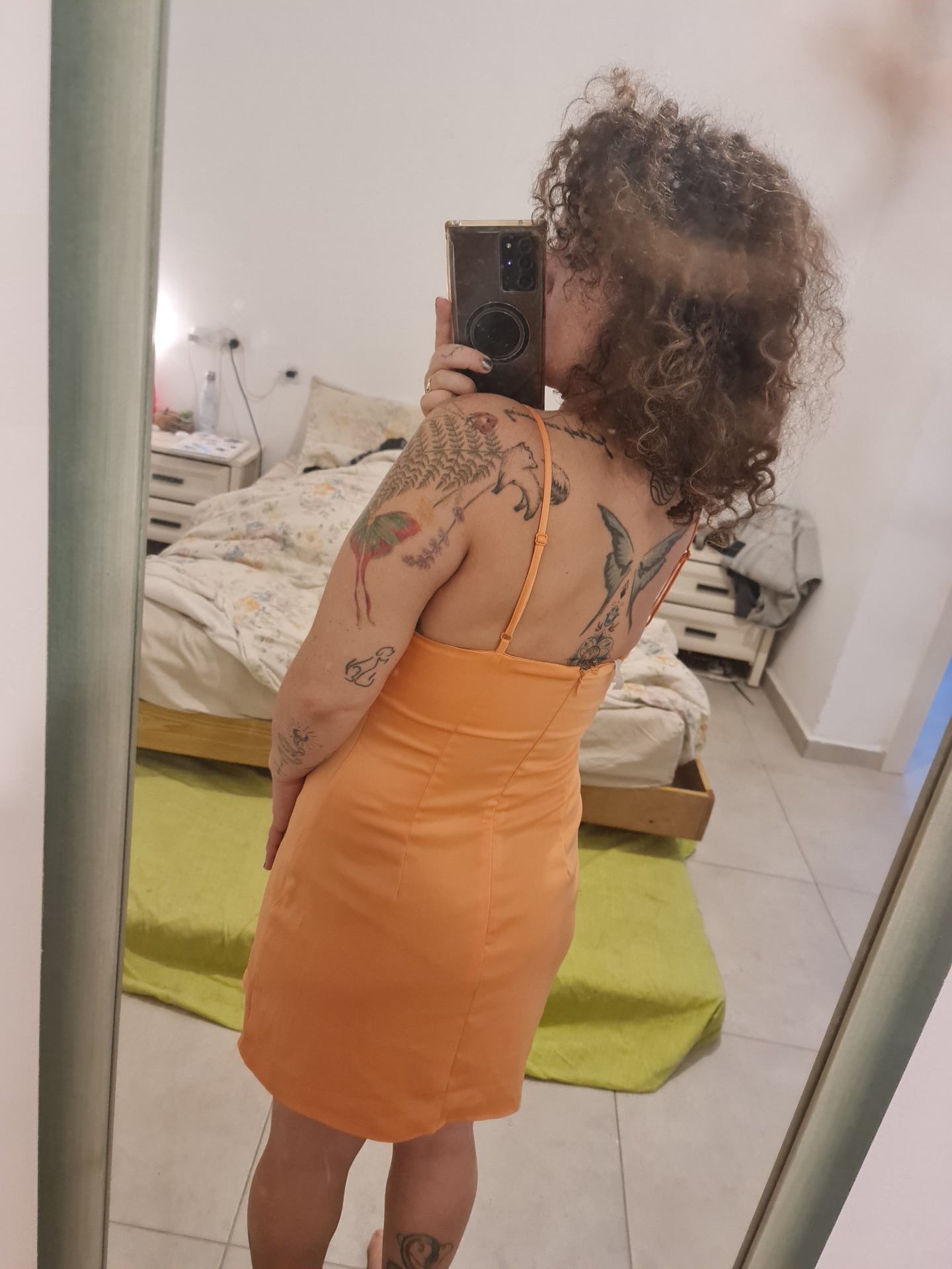 1000080175