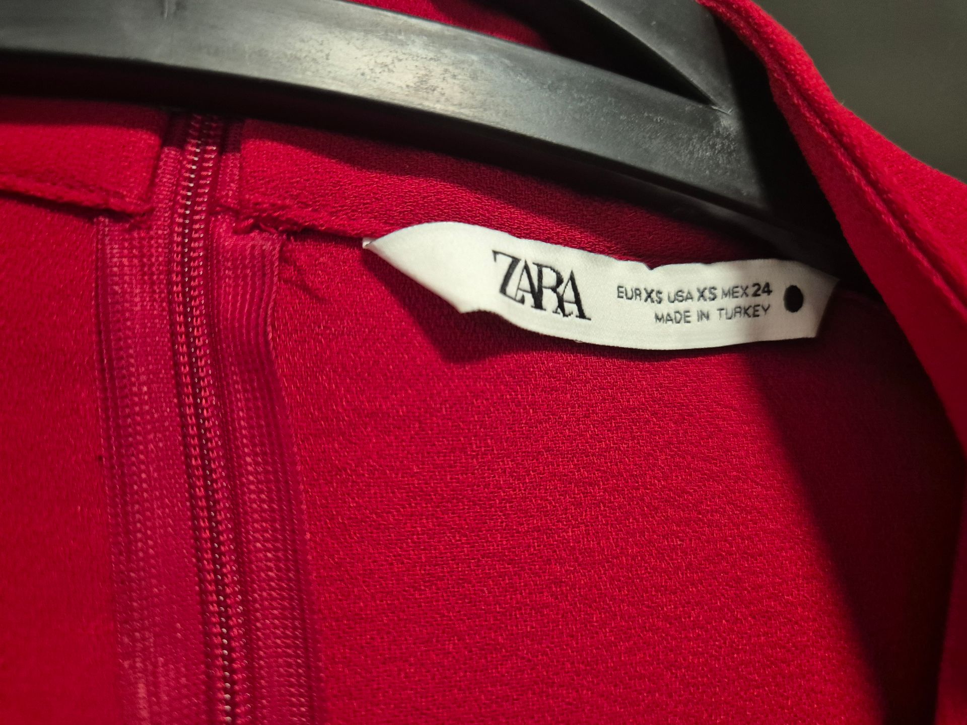 שמלה סינית אדומה זאר Zara - זארה יד שנייה בנמיז - Nemyz